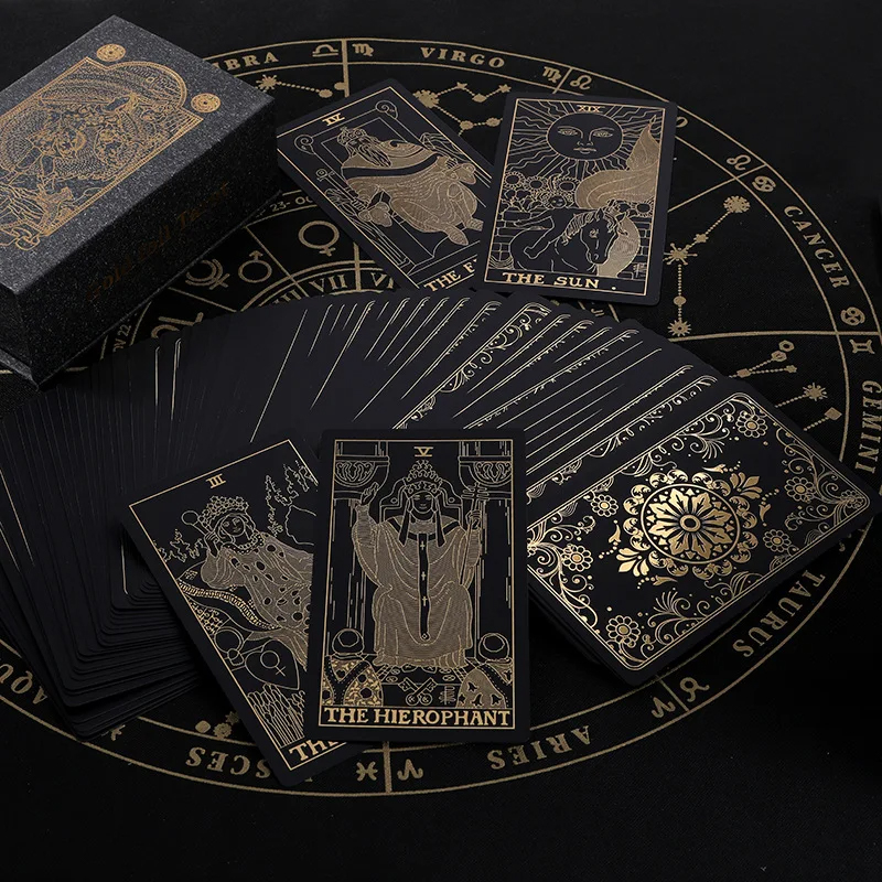 Mustat PVC-klassiset Tarot-kortit