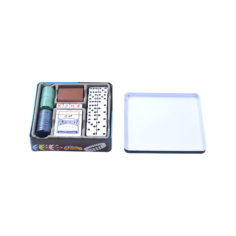 Metal Tin 5-in-1 kasinopelisetti